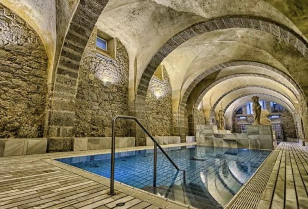 Apartamentos Rurales El Solitario Баньос де Монтемайор Екстериор снимка